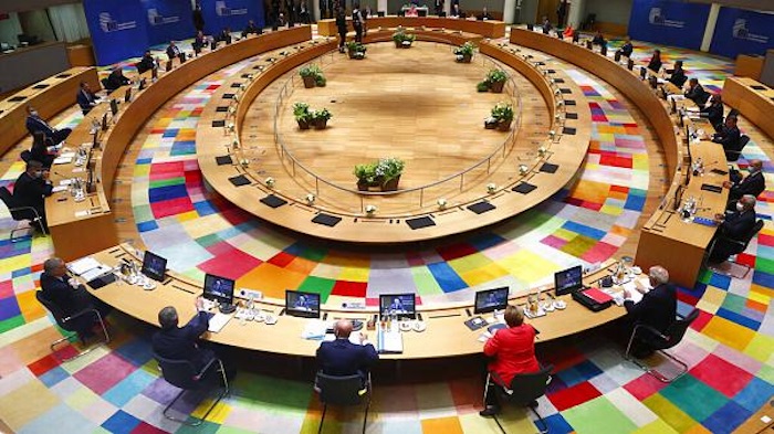 Da Polonia e Ungheria veto sul bilancio europeo, Recovery Fund a rischio
