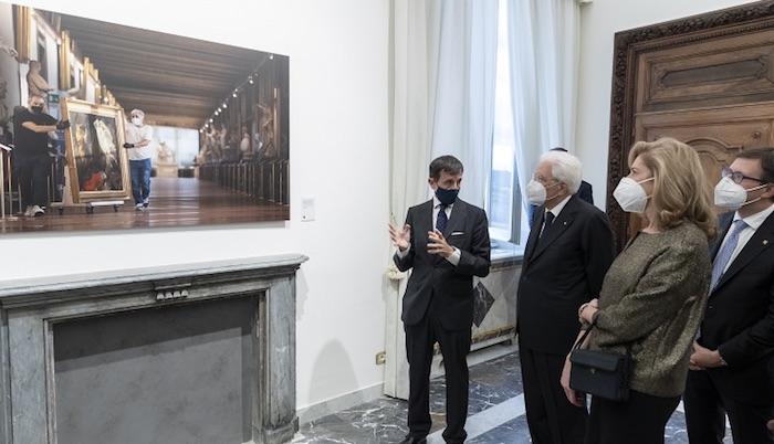 "Dante 700", un ritratto di Dante e i luoghi del poeta nelle fotografie di Massimo Sestini