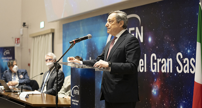 Scienza e ricerca centrali nel PNRR, il discorso di Draghi ai Laboratori Nazionali del Gran Sasso