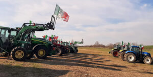 La protesta degli agricoltori, i trattori verso la Capitale
