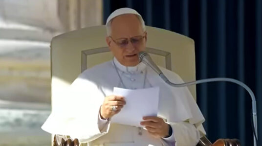 Leone XIV e la pace in un mondo in frantumi