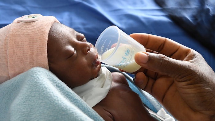 4,9 milioni di bambini sono morti prima dei 5 anni nel 2024