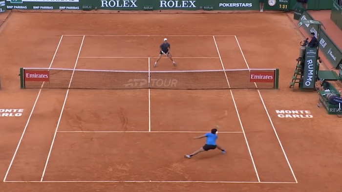 Jannik Sinner trionfa a Montecarlo e torna numero 1 al mondo